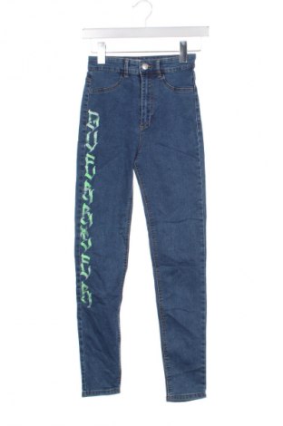 Dámske džínsy  Pull&Bear, Veľkosť XS, Farba Modrá, Cena  16,95 €