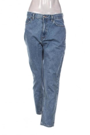Γυναικείο Τζίν Pull&Bear, Μέγεθος M, Χρώμα Μπλέ, Τιμή 27,99 €
