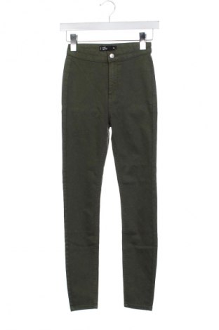 Dámske džínsy  Sinsay, Veľkosť XS, Farba Zelená, Cena  27,80 €