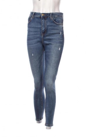 Damskie jeansy Stradivarius, Rozmiar L, Kolor Niebieski, Cena 95,99 zł
