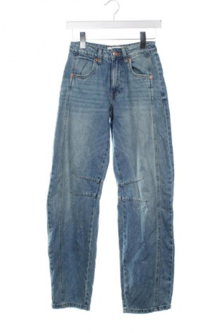 Blugi de femei Stradivarius, Mărime XXS, Culoare Albastru, Preț 98,99 Lei