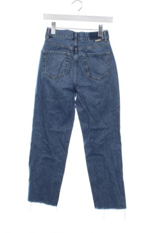 Damskie jeansy Stradivarius, Rozmiar XS, Kolor Niebieski, Cena 95,99 zł