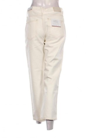 Дамски дънки Tommy Hilfiger, Размер L, Цвят Екрю, Цена 73,99 лв.