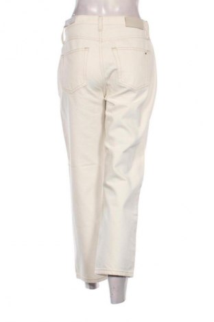 Damen Jeans Tommy Hilfiger, Größe L, Farbe Ecru, Preis 71,99 €