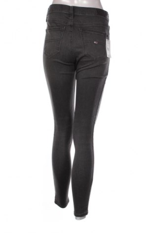 Dámské džíny  Tommy Jeans, Velikost M, Barva Černá, Cena  2 699,00 Kč