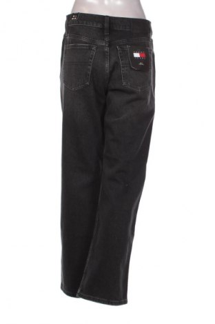 Dámske džínsy  Tommy Jeans, Veľkosť M, Farba Čierna, Cena  127,95 €