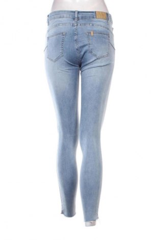 Damskie jeansy Unbranded, Rozmiar M, Kolor Niebieski, Cena 95,99 zł