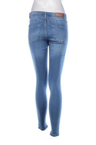 Dámské džíny  Vero Moda, Velikost M, Barva Modrá, Cena  279,00 Kč