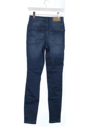 Damskie jeansy Vero Moda, Rozmiar M, Kolor Niebieski, Cena 111,99 zł