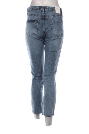 Blugi de femei Zara, Mărime M, Culoare Albastru, Preț 182,46 Lei