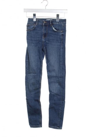Dámske džínsy  Zara, Veľkosť XS, Farba Modrá, Cena  8,95 €