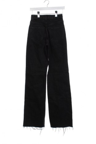 Damskie jeansy Zara, Rozmiar XS, Kolor Czarny, Cena 88,99 zł