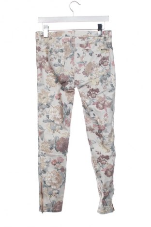 Damen Jeans Zara Trafaluc, Größe M, Farbe Mehrfarbig, Preis € 9,99