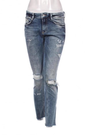 Damskie jeansy Zara Trafaluc, Rozmiar M, Kolor Niebieski, Cena 62,07 zł