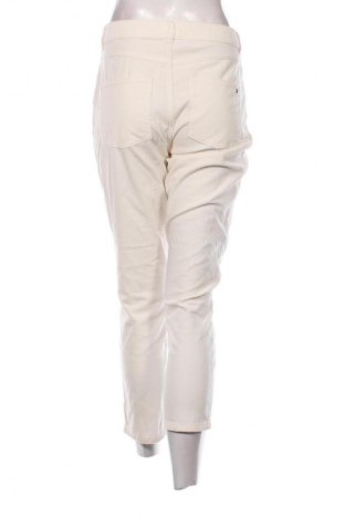 Damskie sztruksy Tommy Hilfiger, Rozmiar M, Kolor Różowy, Cena 465,99 zł