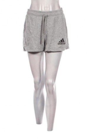 Női rövidnadrág Adidas, Méret XL, Szín Szürke, Ár 9 219 Ft