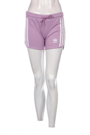 Γυναικείο κοντό παντελόνι Adidas, Μέγεθος S, Χρώμα Βιολετί, Τιμή 23,99 €