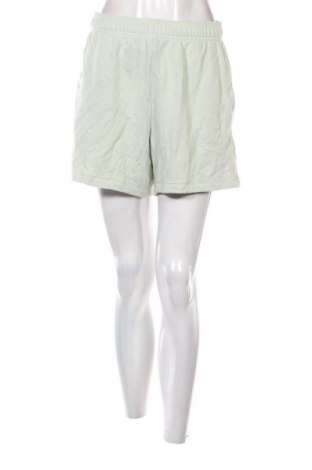 Damskie szorty Adidas Originals, Rozmiar M, Kolor Zielony, Cena 113,99 zł