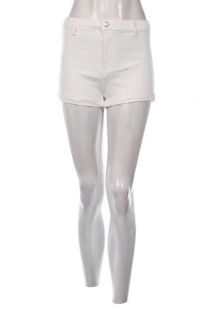 Damen Shorts Bershka, Größe S, Farbe Weiß, Preis € 4,86