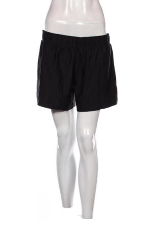 Γυναικείο κοντό παντελόνι Bpc Bonprix Collection, Μέγεθος M, Χρώμα Μαύρο, Τιμή 7,99 €
