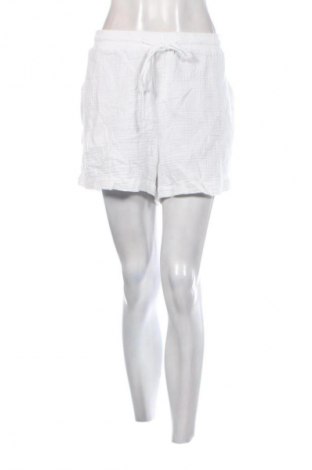 Pantaloni scurți de femei Charlie Paige, Mărime XL, Culoare Alb, Preț 64,99 Lei