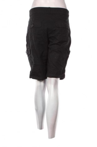 Damen Shorts Cleo, Größe M, Farbe Schwarz, Preis 23,99 €