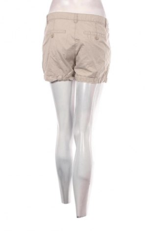 Pantaloni scurți de femei Colours Of The World, Mărime S, Culoare Bej, Preț 64,99 Lei