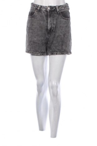 Damen Shorts Cropp, Größe S, Farbe Grau, Preis € 17,39