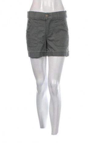 Dámske kraťasy  Democracy, Veľkosť M, Farba Zelená, Cena  14,95 €