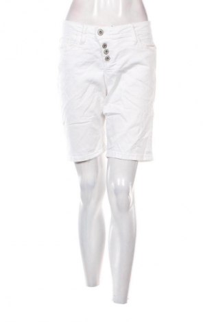 Női rövidnadrág Denim 1982, Méret M, Szín Fehér, Ár 5 199 Ft
