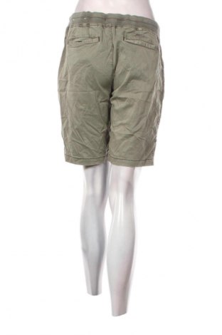 Pantaloni scurți de femei Denver Hayes, Mărime M, Culoare Verde, Preț 64,99 Lei