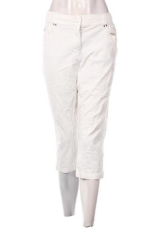 Damen Shorts Dkr&Company, Größe M, Farbe Weiß, Preis 13,99 €