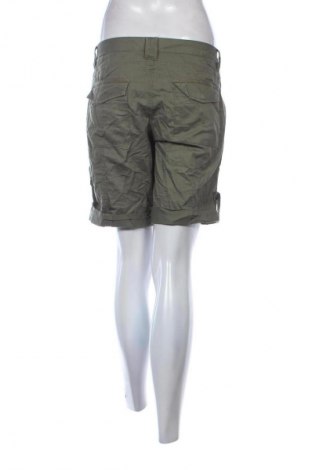 Γυναικείο κοντό παντελόνι Edc By Esprit, Μέγεθος M, Χρώμα Πράσινο, Τιμή 12,99 €
