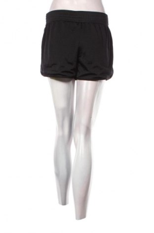 Damen Shorts FILA, Größe M, Farbe Schwarz, Preis 19,99 €