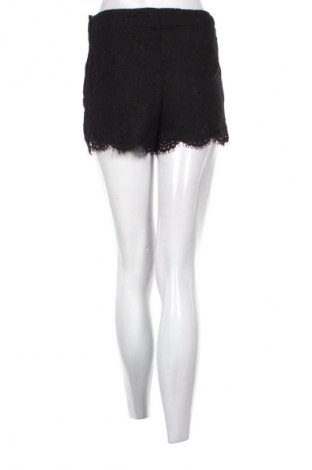 Dámske kraťasy  Gina Tricot, Veľkosť M, Farba Čierna, Cena  27,80 €