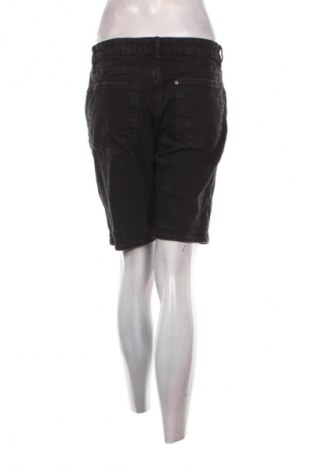 Dámské kraťasy  H&M, Velikost M, Barva Černá, Cena  219,00 Kč
