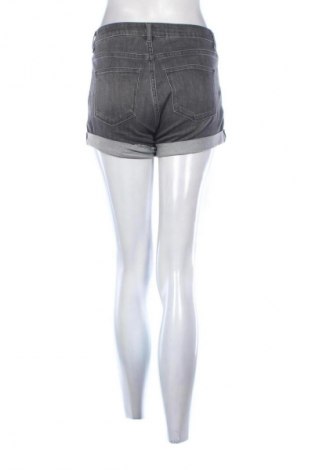 Dámske kraťasy  H&M, Veľkosť S, Farba Sivá, Cena  7,95 €