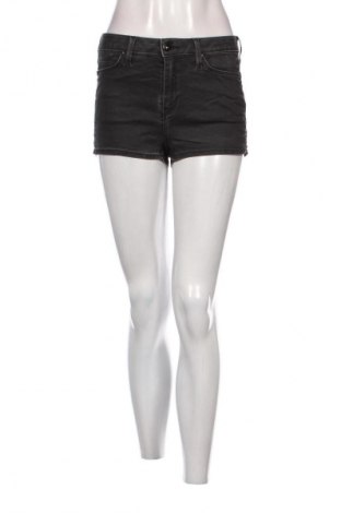 Pantaloni scurți de femei H&M, Mărime S, Culoare Negru, Preț 64,99 Lei
