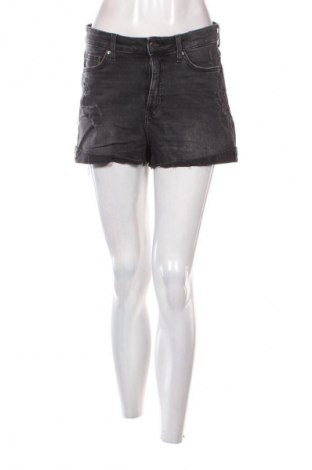 Damskie szorty H&M, Rozmiar M, Kolor Czarny, Cena 51,99 zł
