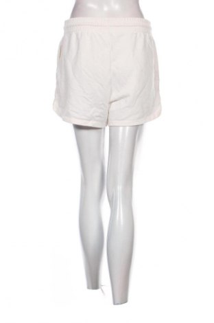 Dámske kraťasy  H&M, Veľkosť M, Farba Biela, Cena  11,95 €