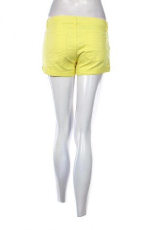 Damen Shorts H&M, Größe S, Farbe Gelb, Preis 9,72 €