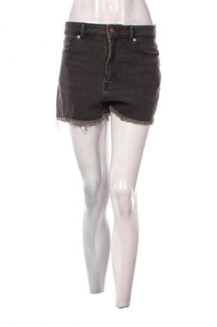 Damen Shorts H&M Divided, Größe S, Farbe Schwarz, Preis 13,99 €