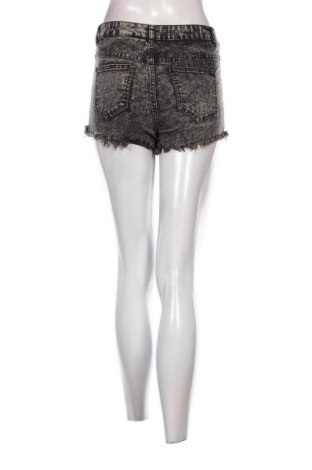 Dámske kraťasy  H&M Divided, Veľkosť S, Farba Čierna, Cena  11,95 €