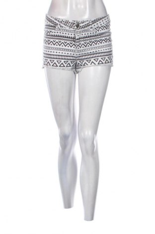Dámské kraťasy  H&M Divided, Velikost M, Barva Vícebarevné, Cena  199,00 Kč