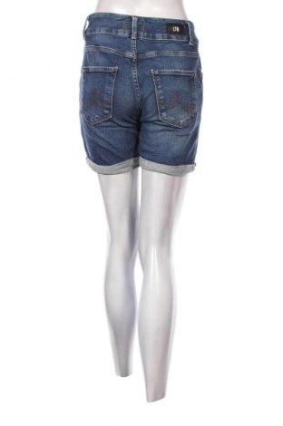 Damen Shorts Ltb, Größe M, Farbe Blau, Preis 15,99 €