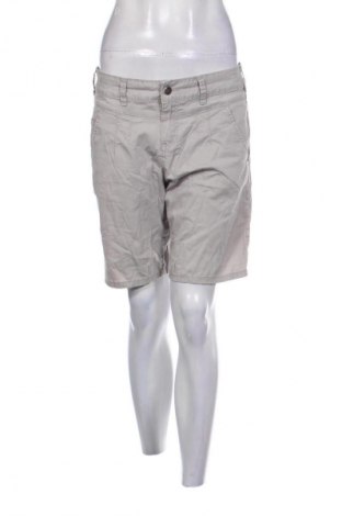 Damen Shorts New Star, Größe L, Farbe Grau, Preis 10,99 €