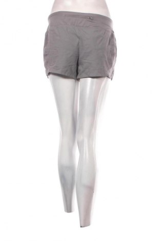 Női rövidnadrág Nike, Méret S, Szín Szürke, Ár 9 219 Ft