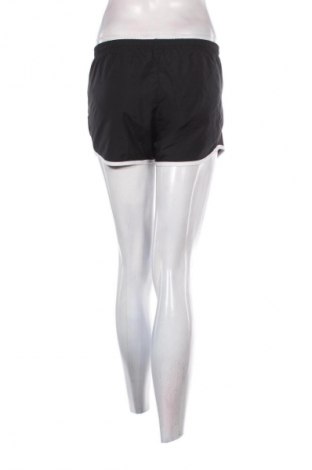 Dámske kraťasy  Nike, Veľkosť S, Farba Čierna, Cena  13,95 €