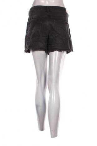 Pantaloni scurți de femei ONLY, Mărime XL, Culoare Negru, Preț 67,99 Lei