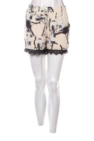 Damskie szorty ONLY, Rozmiar M, Kolor Kolorowy, Cena 58,99 zł